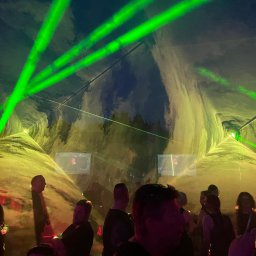 2026 - party - 00094